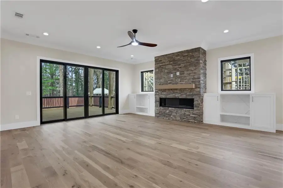 Spacious, unfurnished interior of a new home in , Decatur (Image 9).