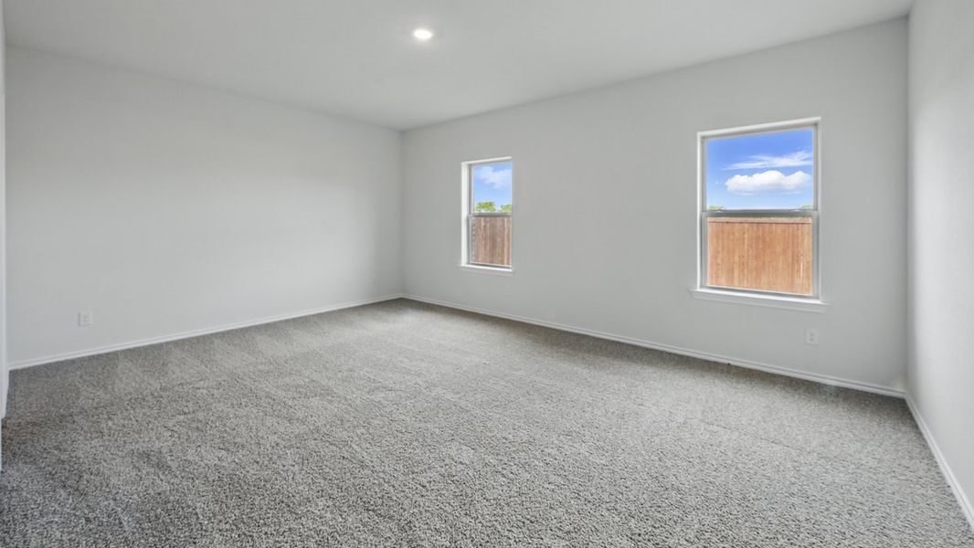 Spacious, unfurnished interior of a new home in Frontier Pointe, Princeton (Image 6).