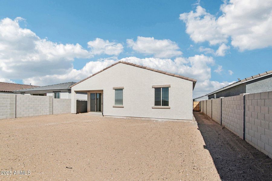 33-web-or-mls-W Bajada Rd-S1810-033