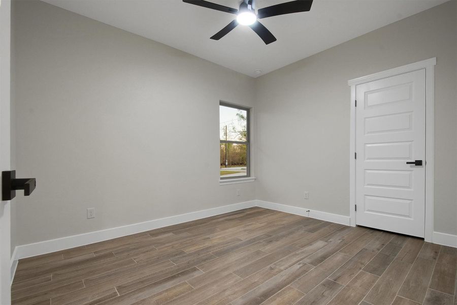 Spacious, unfurnished interior of a new home in , Bastrop (Image 35).