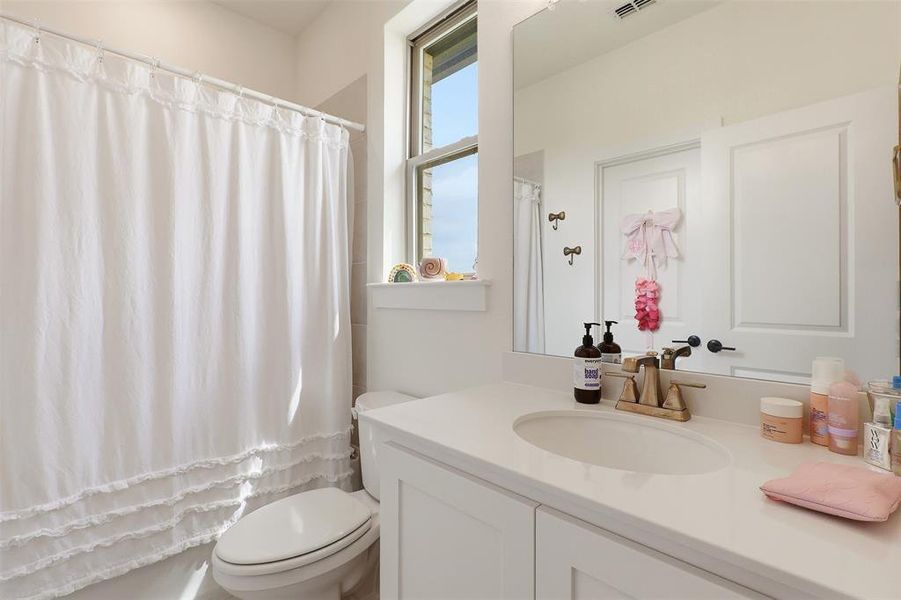 Furnished interior view inside a new home in The Homestead - 62', Rockwall (Image 7).
