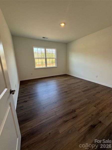 Spacious, unfurnished interior of a new home in Roselyn, Lancaster (Image 11).