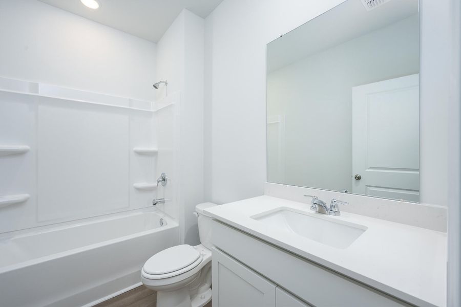 Furnished interior view inside a new home in Bradford Pointe, Summerville (Image 7). Furnished interior view inside a new home in Bradford Pointe, Summerville (Image 7).