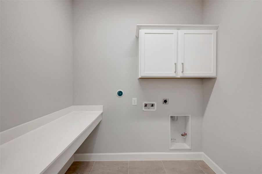 Spacious, unfurnished interior of a new home in Riceland - Enclave Collection, Mont Belvieu (Image 19). Spacious, unfurnished interior of a new home in Riceland - Enclave Collection, Mont Belvieu (Image 19).