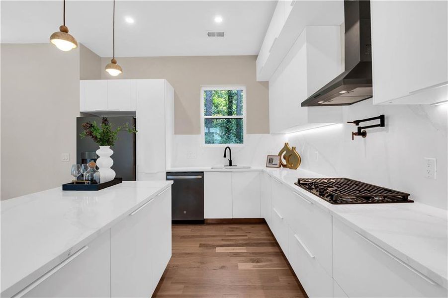 Furnished interior view inside a new home in , Decatur (Image 23).