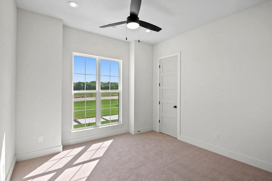 Spacious, unfurnished interior of a new home in , Midlothian (Image 20). Spacious, unfurnished interior of a new home in , Midlothian (Image 20).