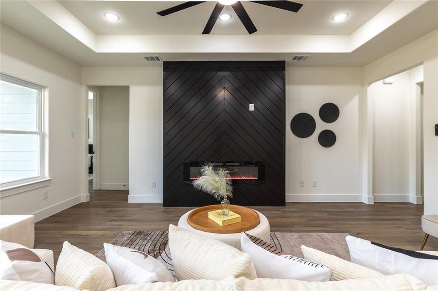 Furnished interior view inside a new home in , Dallas (Image 17). Furnished interior view inside a new home in , Dallas (Image 17).