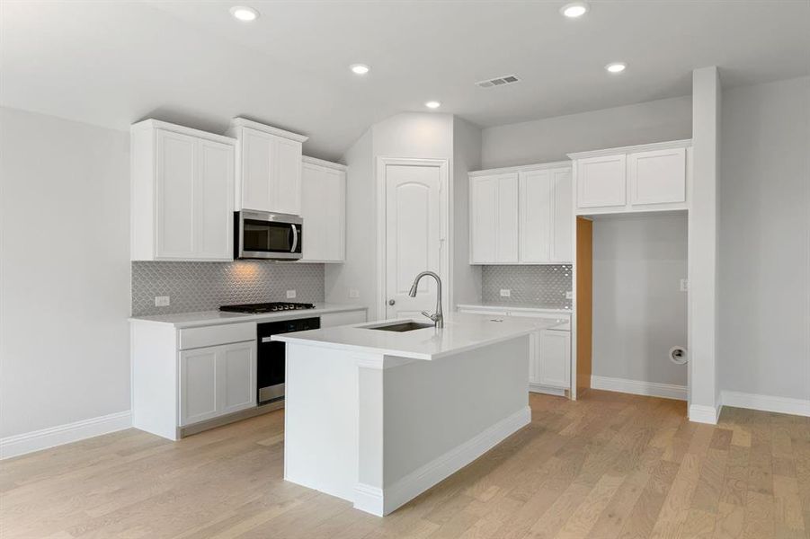 DAL_Cambridge Crossing_Aubrey_2720 Holland Court (7) DAL_Cambridge Crossing_Aubrey_2720 Holland Court (7)