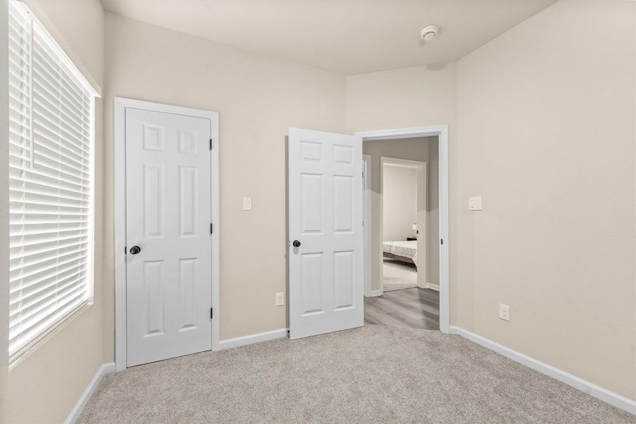 Spacious, unfurnished interior of a new home in , Houston (Image 15).