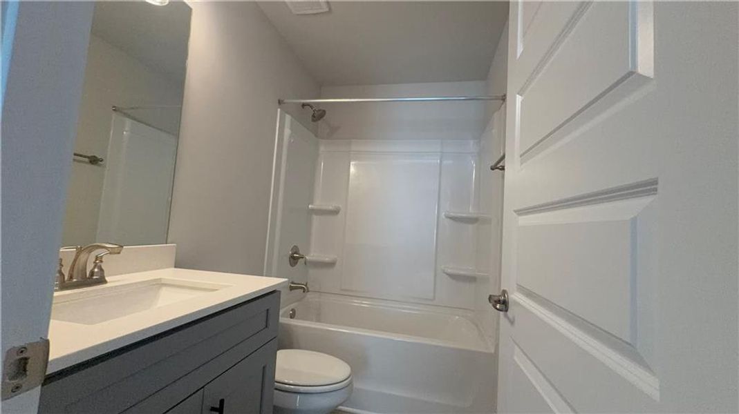 Furnished interior view inside a new home in Habersham Meadows, Demorest (Image 8).