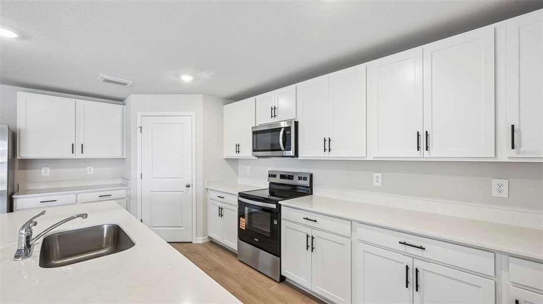 Furnished interior view inside a new home in Rye Crossing, Parrish (Image 7).