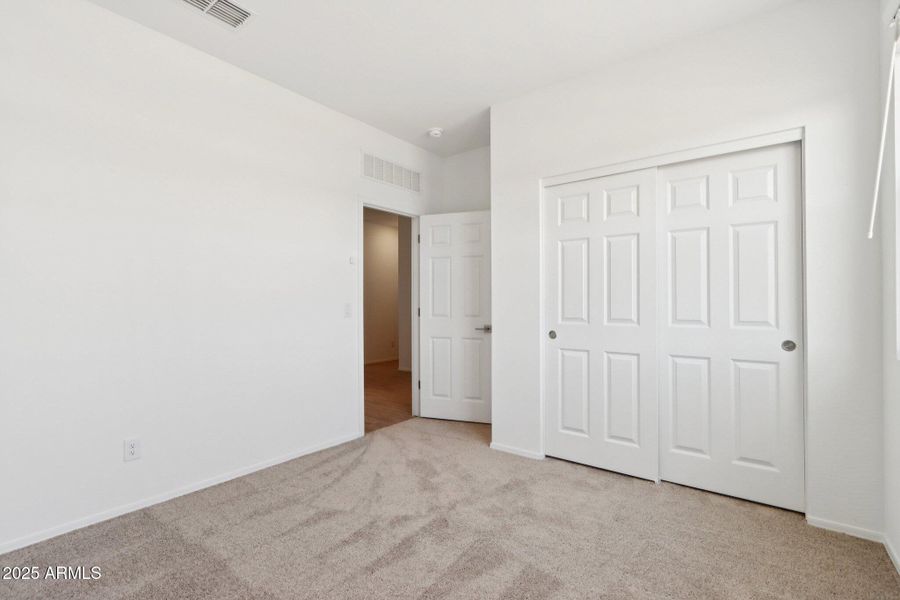 16-web-or-mls-N Eva Ln-S2510-016 16-web-or-mls-N Eva Ln-S2510-016