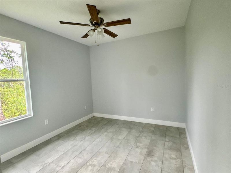 Spacious, unfurnished interior of a new home in , Deland (Image 16).