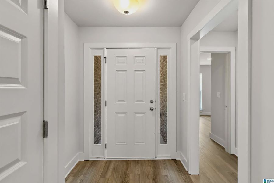Representative unfurnished interior of a home built from the 1635-C by Adams Homes in Kirkland Farms, Alachua (Image 20).