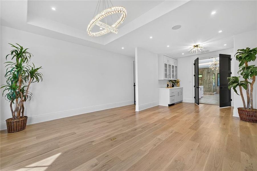 Spacious, unfurnished interior of a new home in , Atlanta (Image 20).