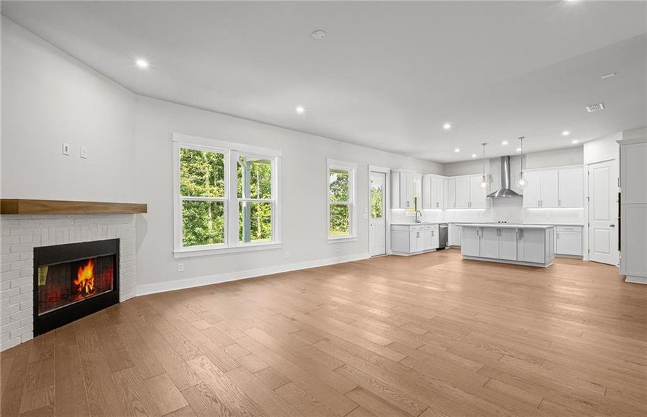 Spacious, unfurnished interior of a new home in Traditions of Braselton, Jefferson (Image 29).