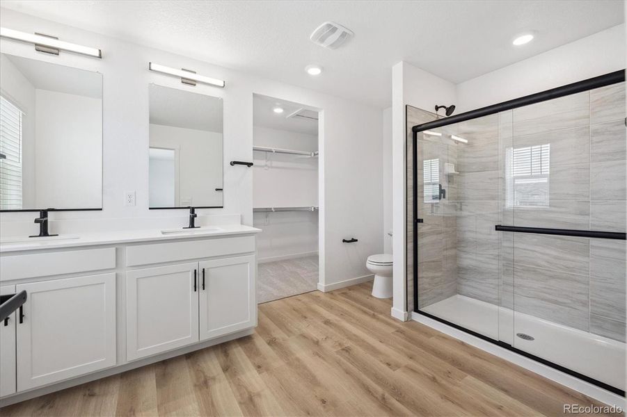 Furnished interior view inside a new home in Horizon Uptown, Aurora (Image 10).