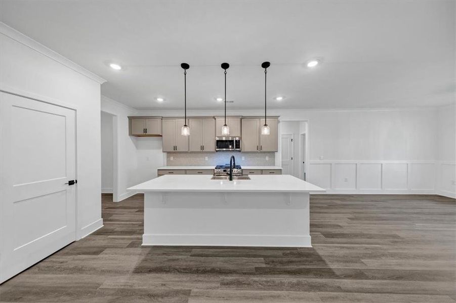 Furnished interior view inside a new home in Tuscany Hills, Douglasville (Image 8).