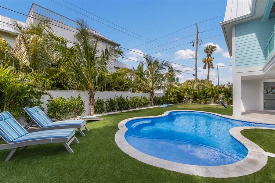 Image 87 of a home in .