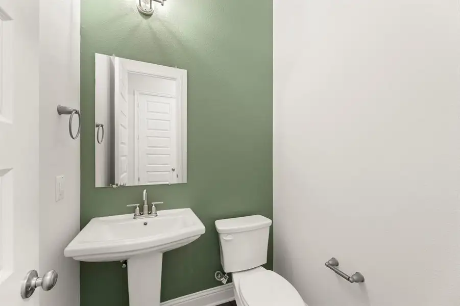 13. 3912 Keya - Powder