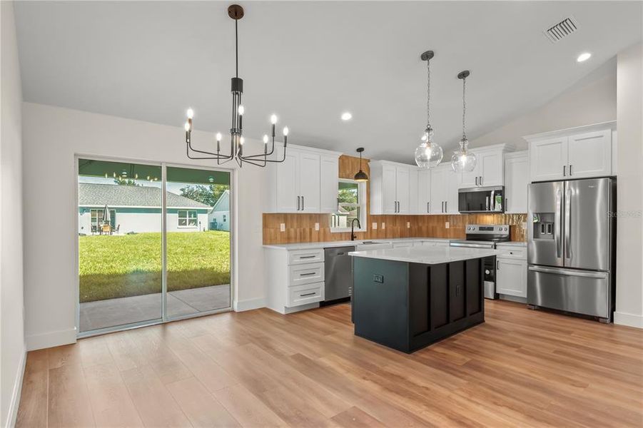 Furnished interior view inside a new home in , Dunnellon (Image 14).