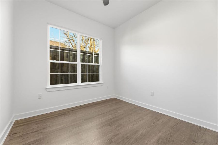 Spacious, unfurnished interior of a new home in , Dallas (Image 37).