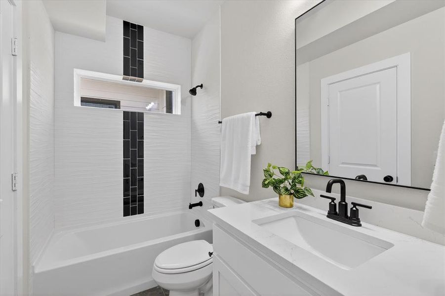 Furnished interior view inside a new home in , Dallas (Image 34).