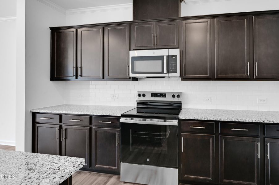 SUN_MyrtleMeadows_Pic_CarsonII-18