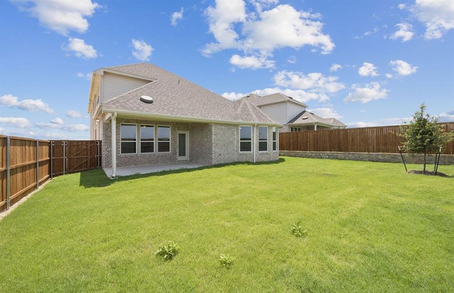 Oversized yard *Real home pictured Oversized yard *Real home pictured
