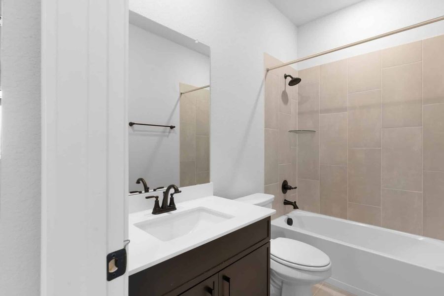 Furnished interior view inside a new home in Nolina, Georgetown (Image 9).