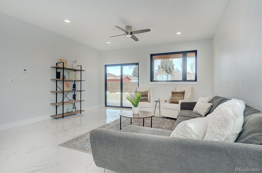 Furnished interior view inside a new home in , Buena Vista (Image 35).