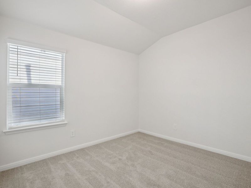 Spacious, unfurnished interior of a new home in Prairie Winds - Reserve Collection, Hutto (Image 10).