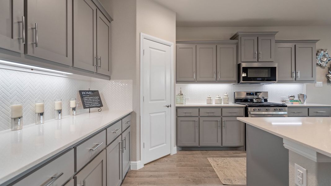 Furnished interior view inside a new home in Bluestem, Rhome (Image 8).