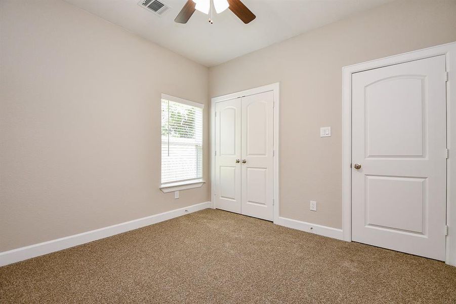 Spacious, unfurnished interior of a new home in , Houston (Image 24).