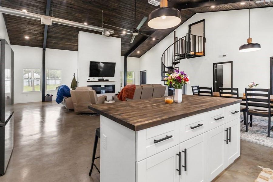 Furnished interior view inside a new home in , Woodville (Image 14).