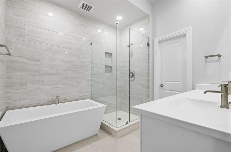 Furnished interior view inside a new home in Walsh: Townhomes - The Patios, Aledo (Image 7). Furnished interior view inside a new home in Walsh: Townhomes - The Patios, Aledo (Image 7).