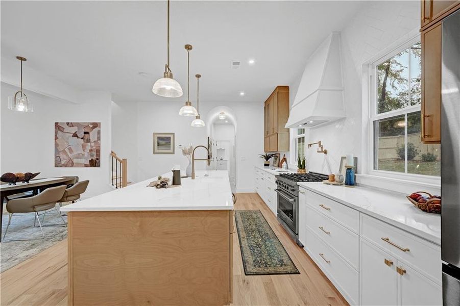 Furnished interior view inside a new home in , Decatur (Image 18).