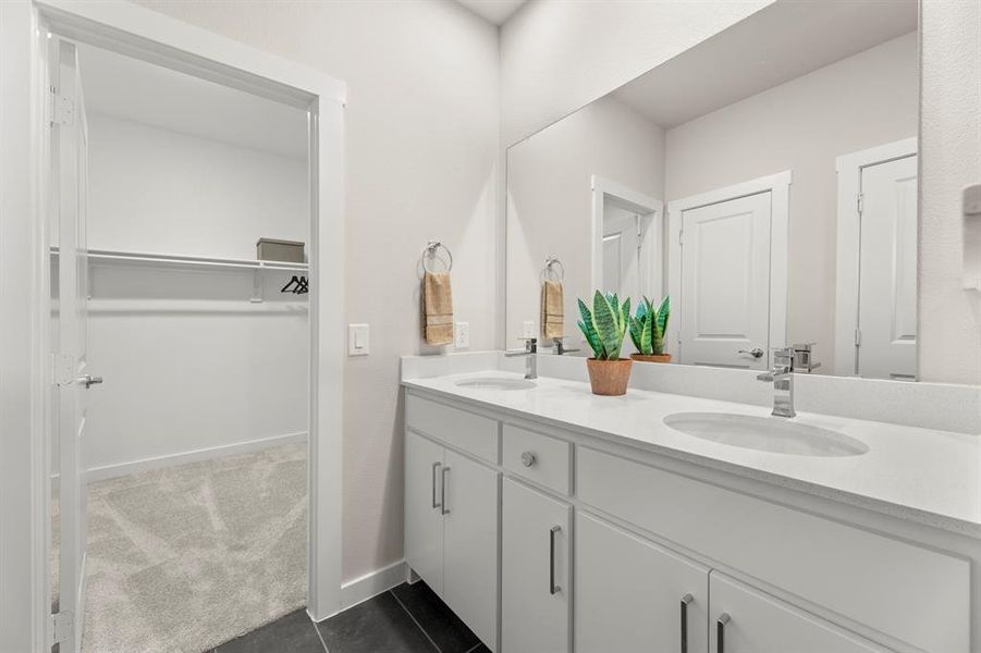 9015 Indianola_2540_Coral_Bath (3) 9015 Indianola_2540_Coral_Bath (3)