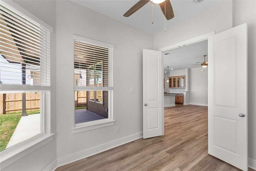 *REPRESENTATIVE PHOTO*