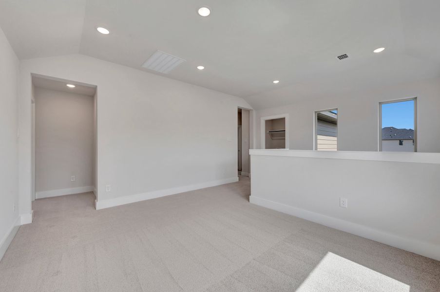 Spacious, unfurnished interior of a new home in Treeline, Justin (Image 28). Spacious, unfurnished interior of a new home in Treeline, Justin (Image 28).