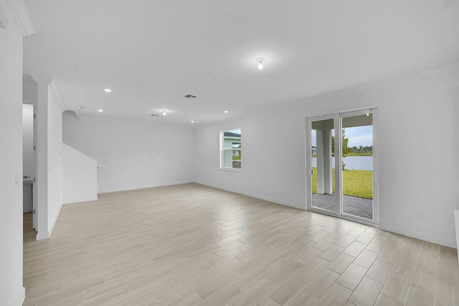 Spacious, unfurnished interior of a new home in Seagrove: The Indies, Fort Pierce (Image 8). Spacious, unfurnished interior of a new home in Seagrove: The Indies, Fort Pierce (Image 8).
