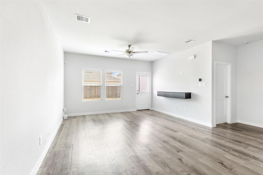 Spacious, unfurnished interior of a new home in Barrett Crossing, Crosby (Image 32).