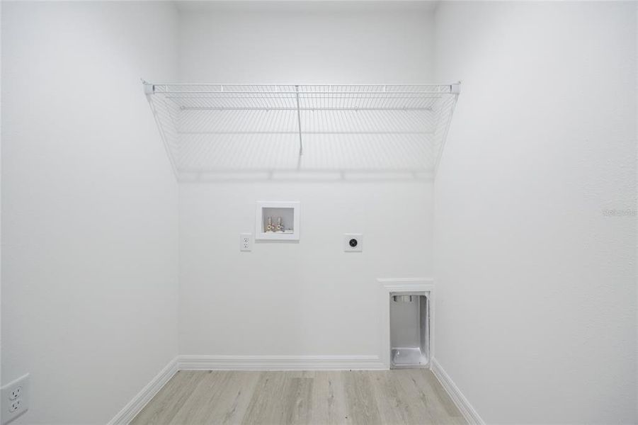 Spacious, unfurnished interior of a new home in , Williston (Image 33). Spacious, unfurnished interior of a new home in , Williston (Image 33).