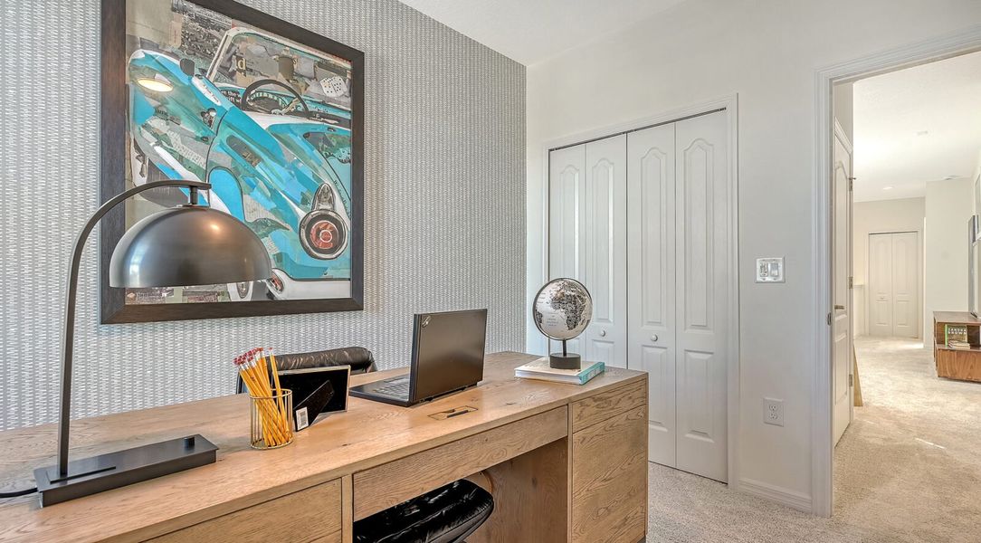 Representative furnished interior of a home built from the Morgan by Neal Communities in Grand Park, Sarasota (Image 33).