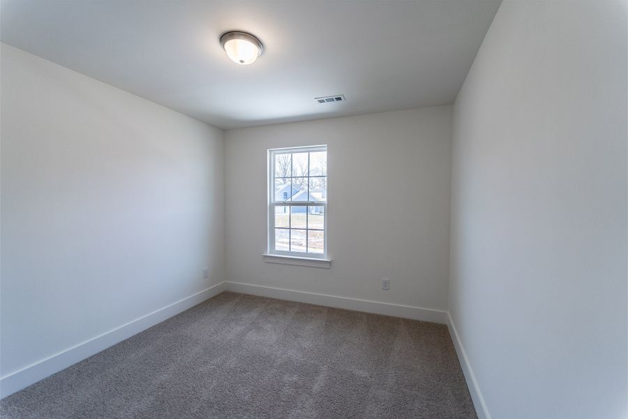 Spacious, unfurnished interior of a new home in Brush Creek, Fairview (Image 54).