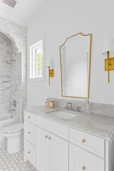 Furnished interior view inside a new home in , Dallas (Image 29). Furnished interior view inside a new home in , Dallas (Image 29).