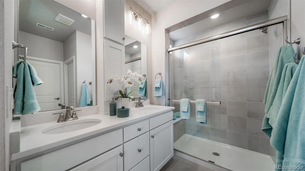 Furnished interior view inside a new home in , Aurora (Image 10).