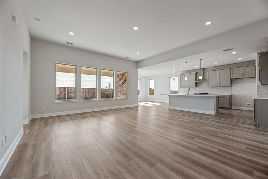 Spacious, unfurnished interior of a new home in Arbors at Legacy Hills, Celina (Image 33).