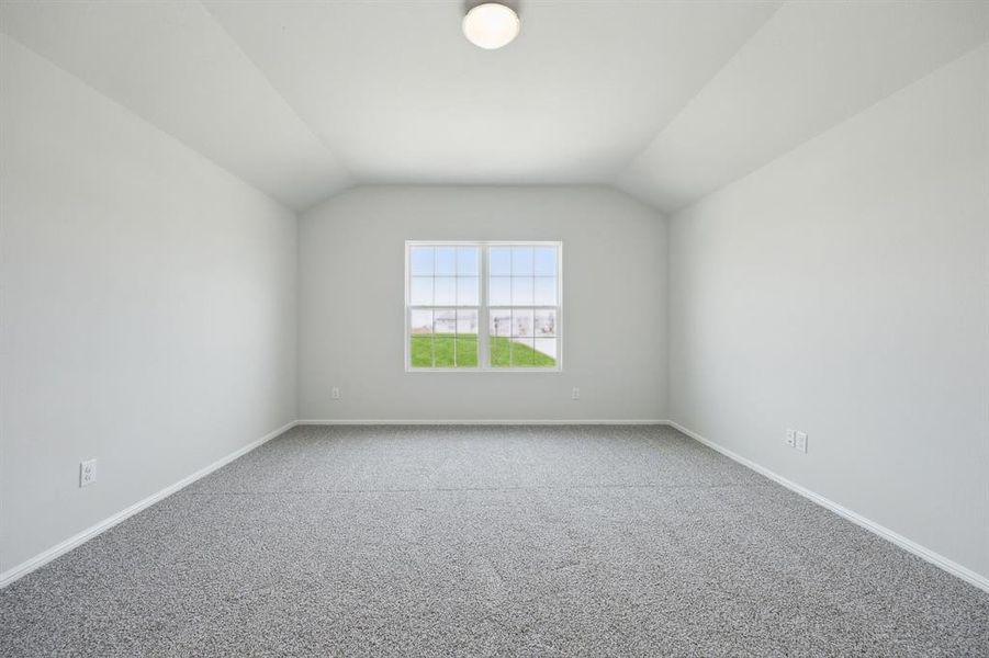 Spacious, unfurnished interior of a new home in Bellagio, Forney (Image 11).