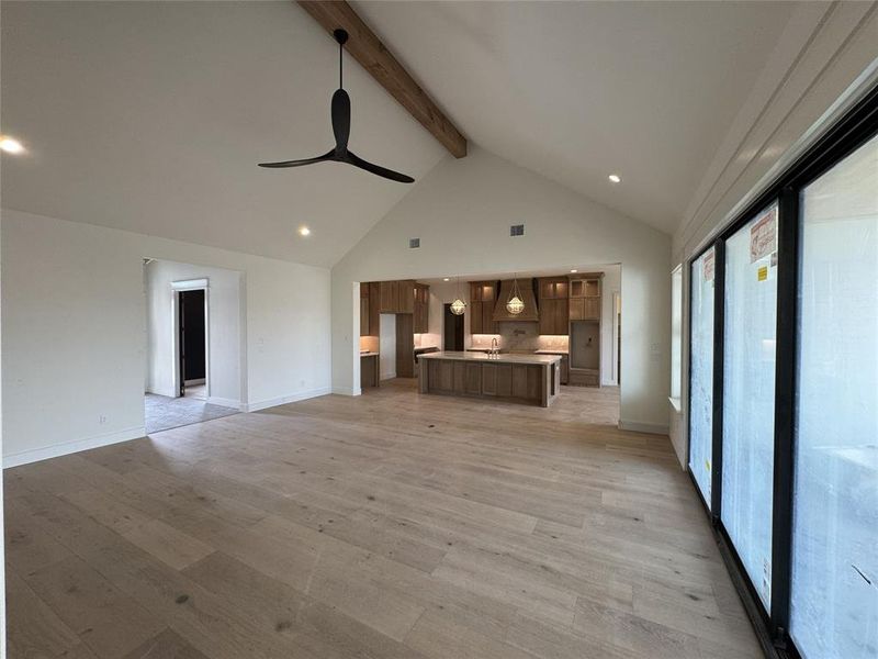 Spacious, unfurnished interior of a new home in Summit Ranch, Aledo (Image 16). Spacious, unfurnished interior of a new home in Summit Ranch, Aledo (Image 16).